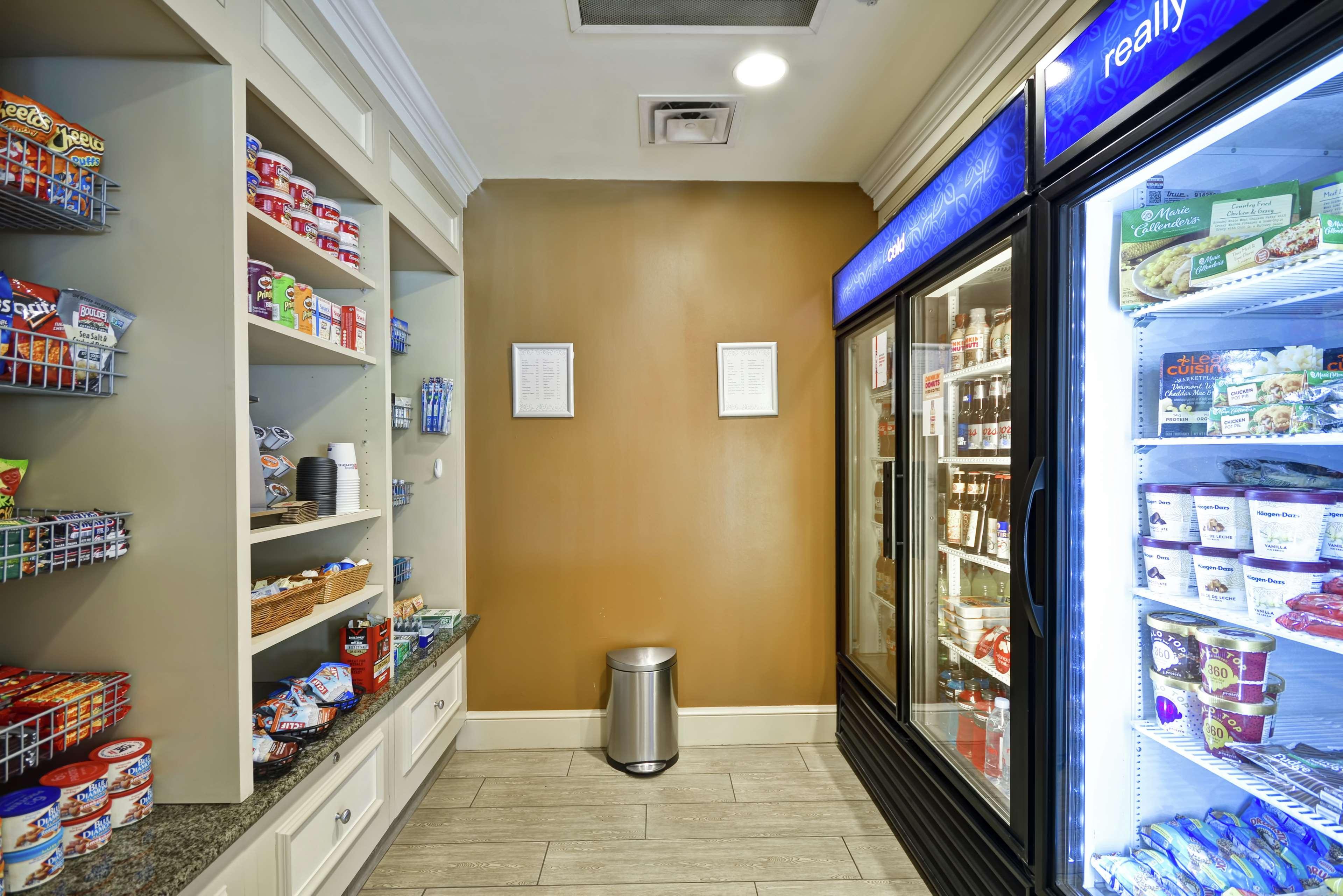 Hilton Garden Inn Fort Collins Dış mekan fotoğraf