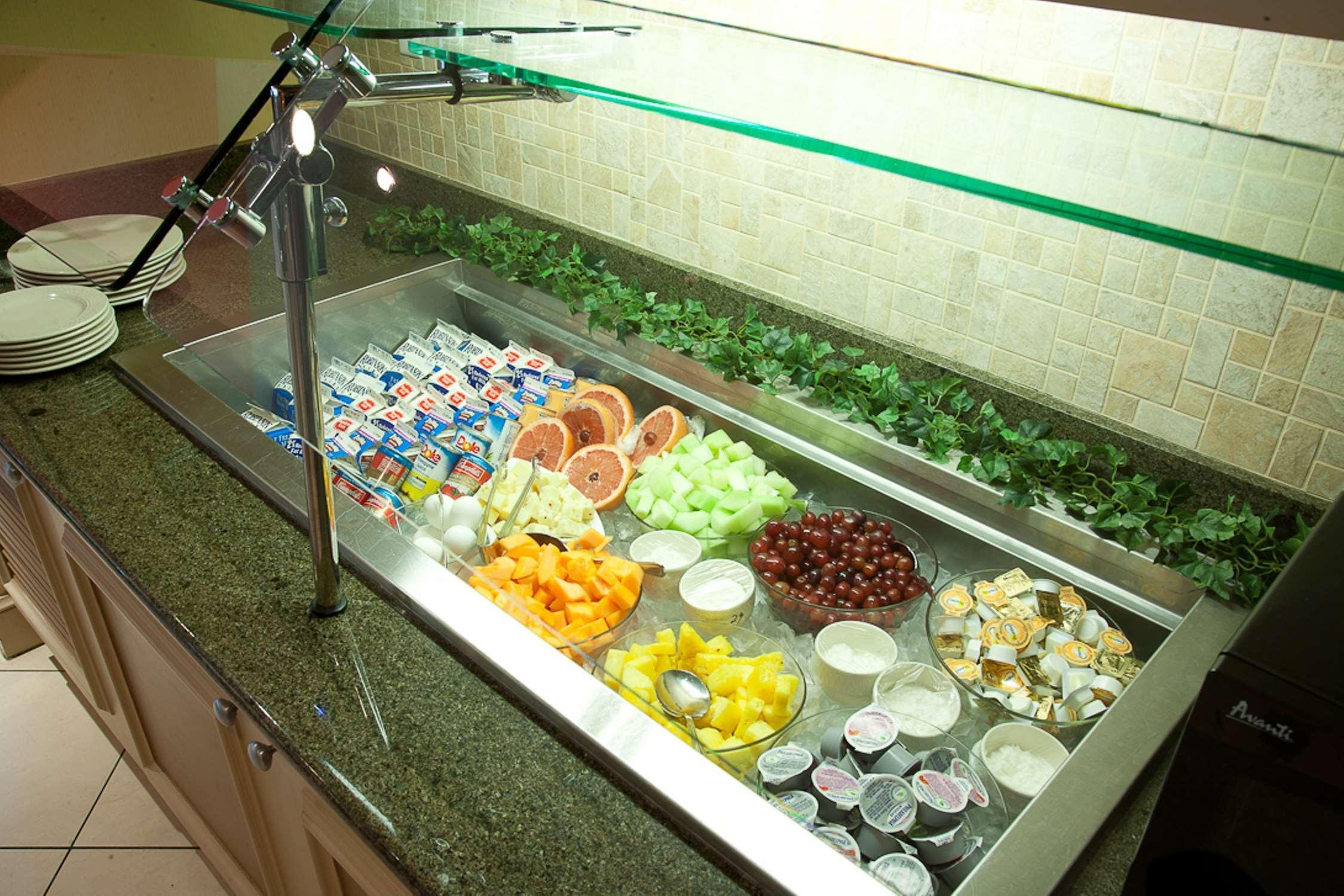 Hilton Garden Inn Fort Collins Dış mekan fotoğraf