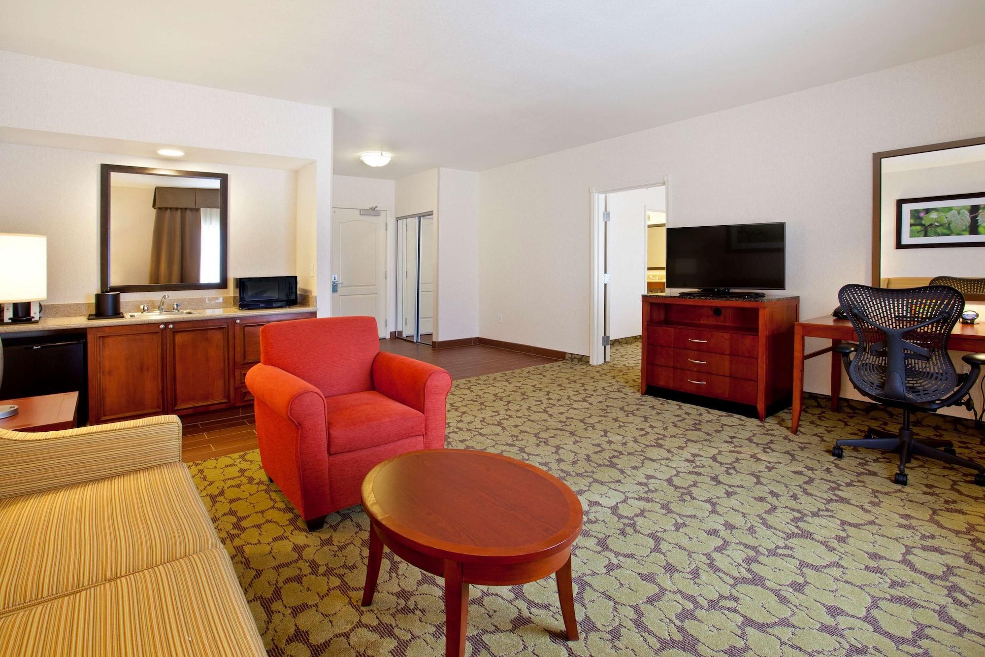 Hilton Garden Inn Fort Collins Dış mekan fotoğraf